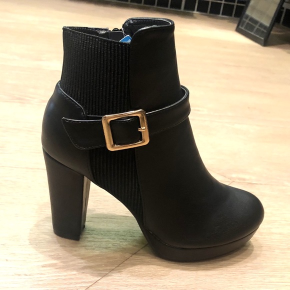 Shoes - Black Platform Bootie Block Heel